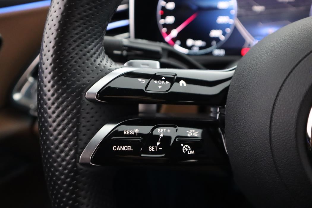 MERCEDES-BENZ E 2024