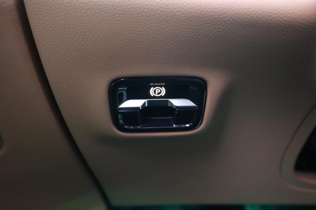 MERCEDES-BENZ E 2024