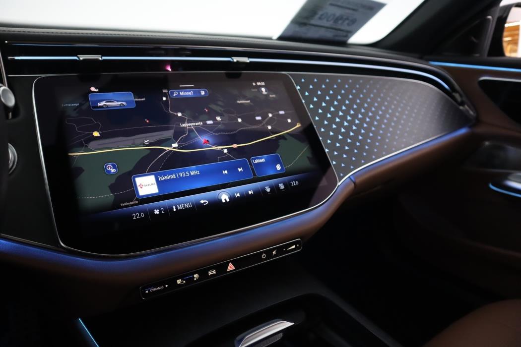 MERCEDES-BENZ E 2024