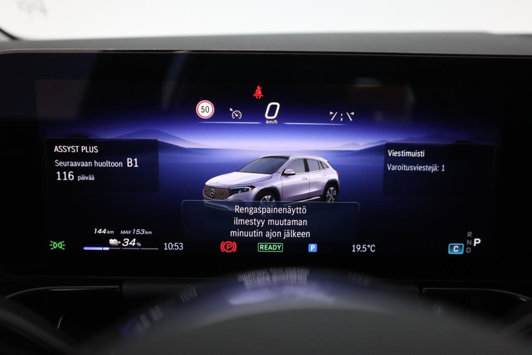 MERCEDES-BENZ EQA 2024