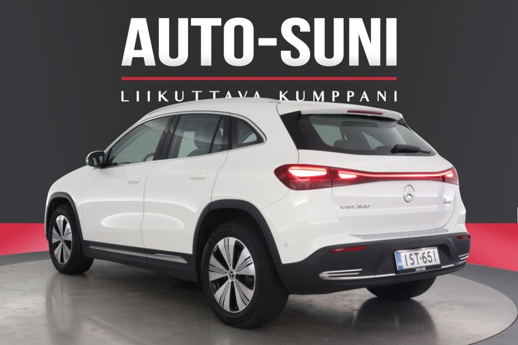 MERCEDES-BENZ EQA 2024