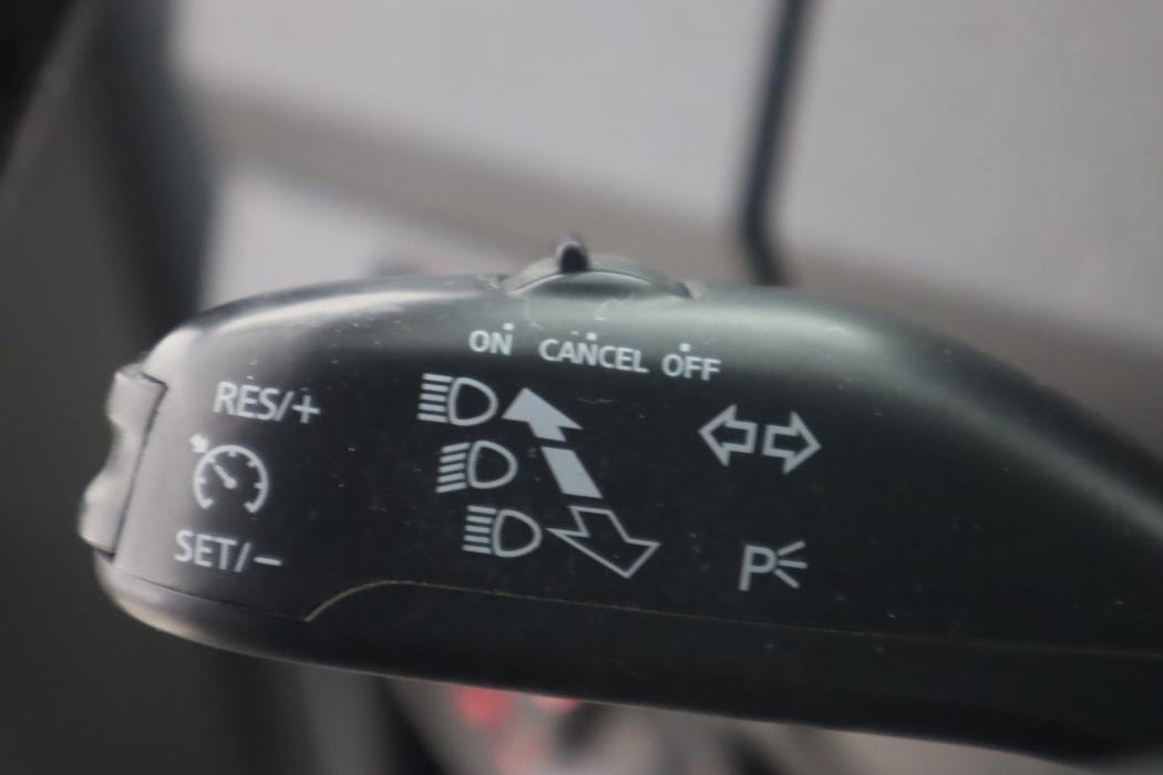 VOLKSWAGEN Amarok 2011