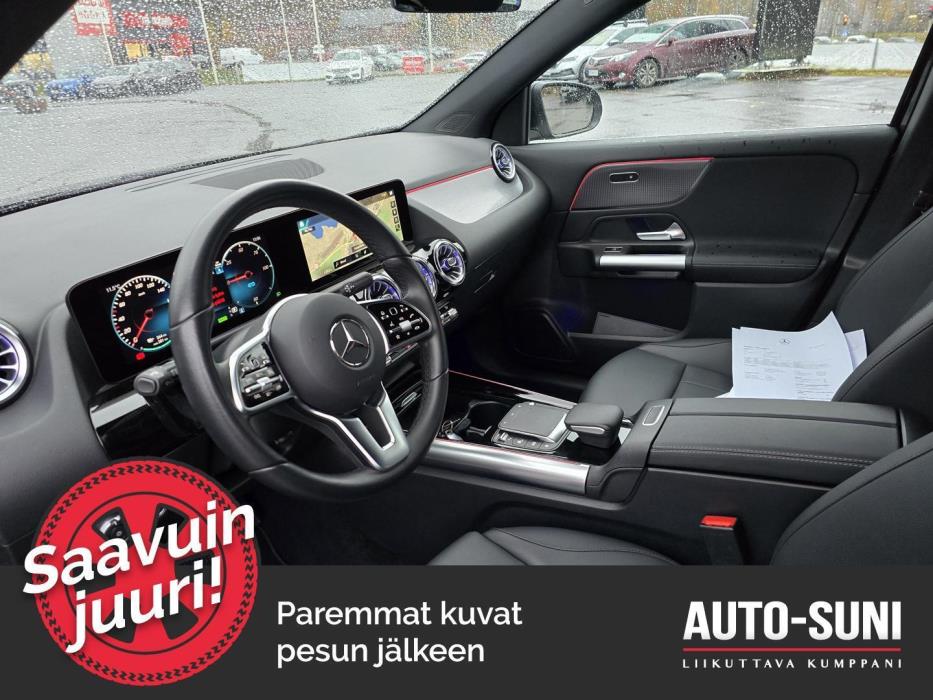 MERCEDES-BENZ EQA 2023