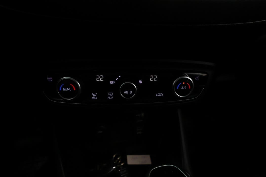 OPEL Crossland X 2017