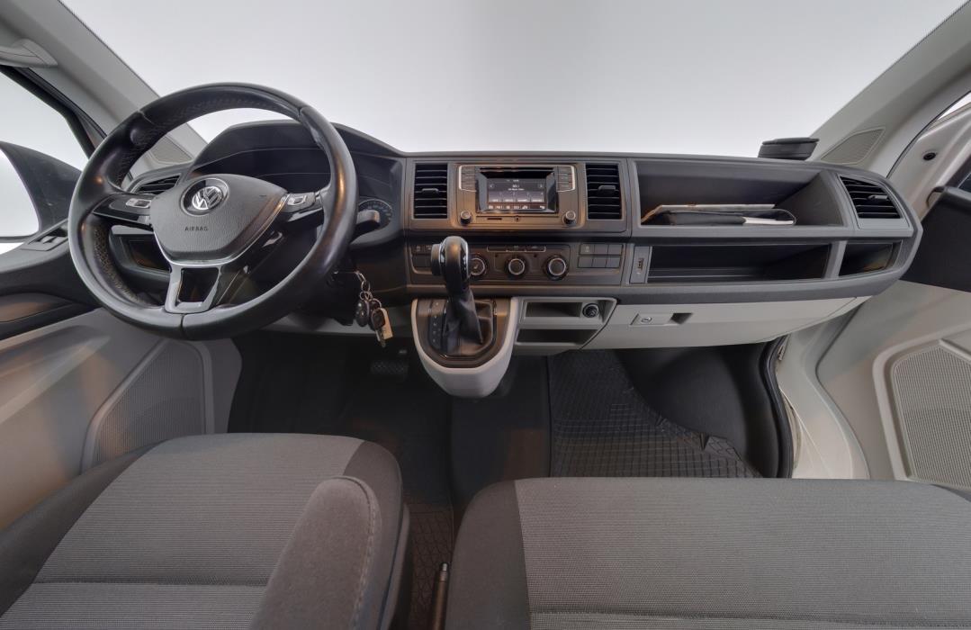 VOLKSWAGEN Transporter 2016