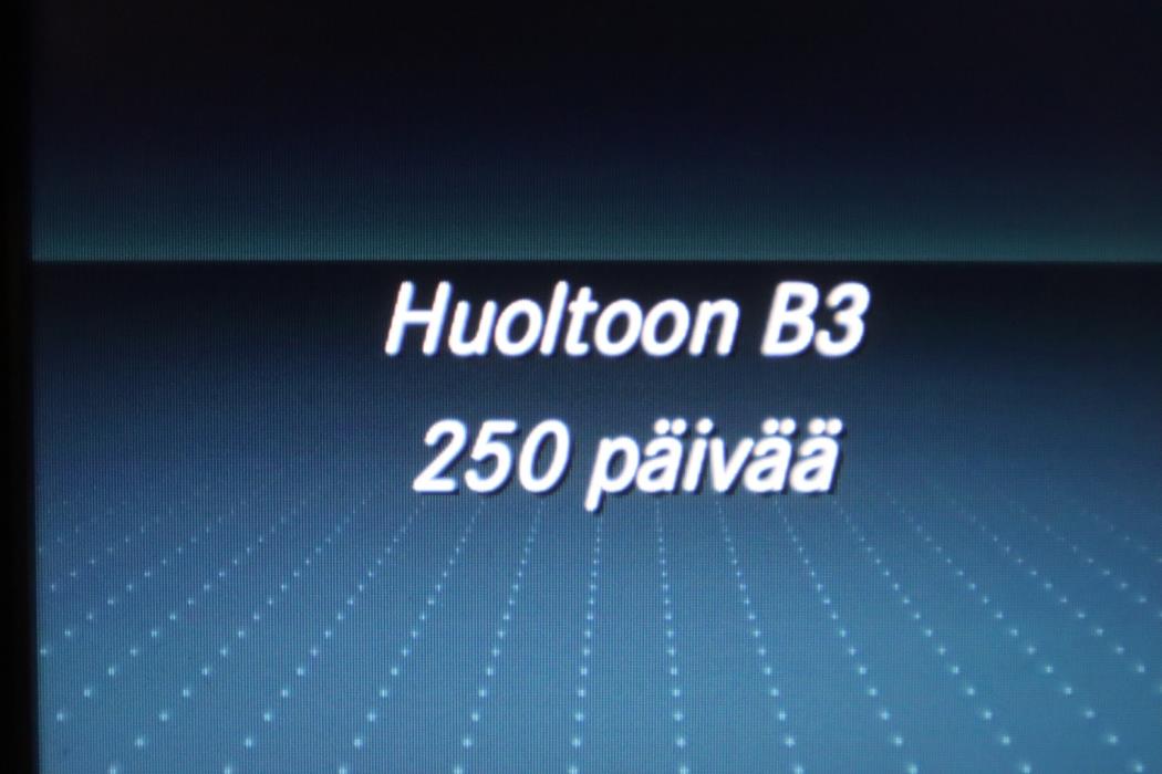 MERCEDES-BENZ C 2021