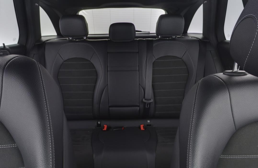 MERCEDES-BENZ C 2021