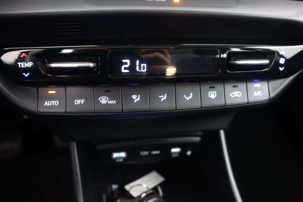 HYUNDAI i20 Hatchback 2025