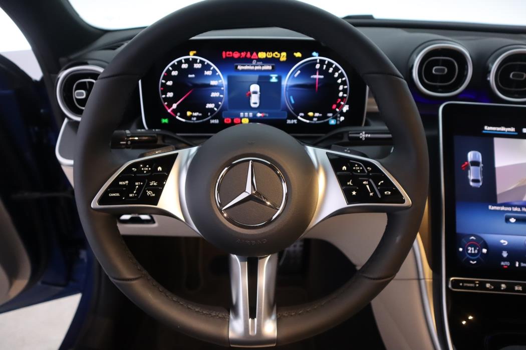 MERCEDES-BENZ C 2026