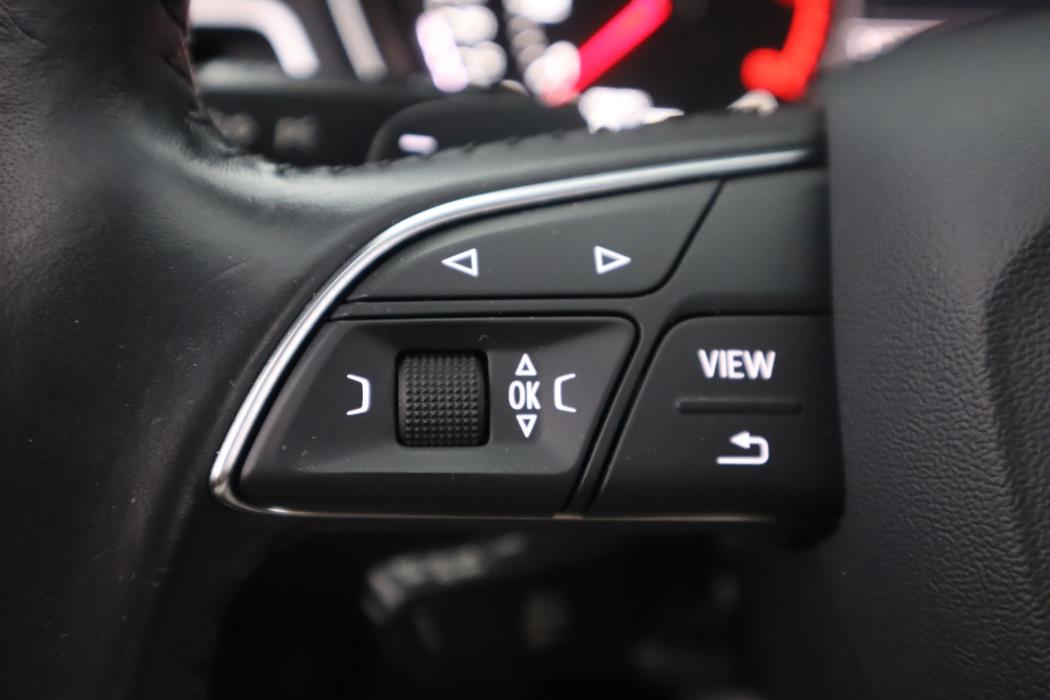 AUDI A4 2017