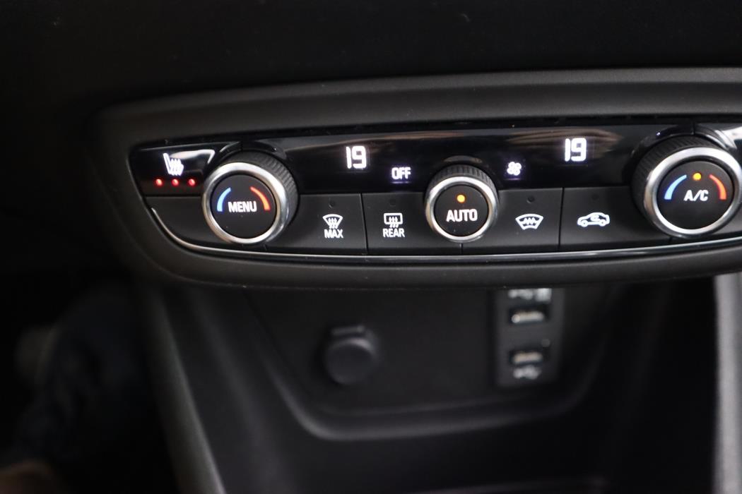 OPEL Crossland X 2018