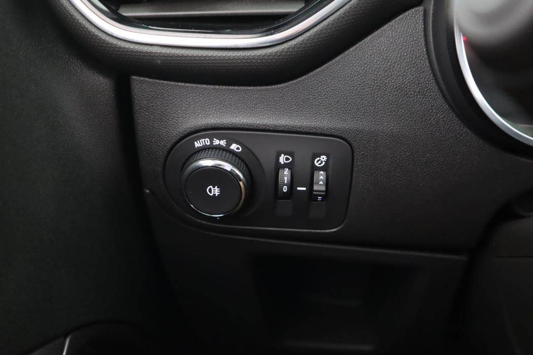 OPEL Crossland X 2018