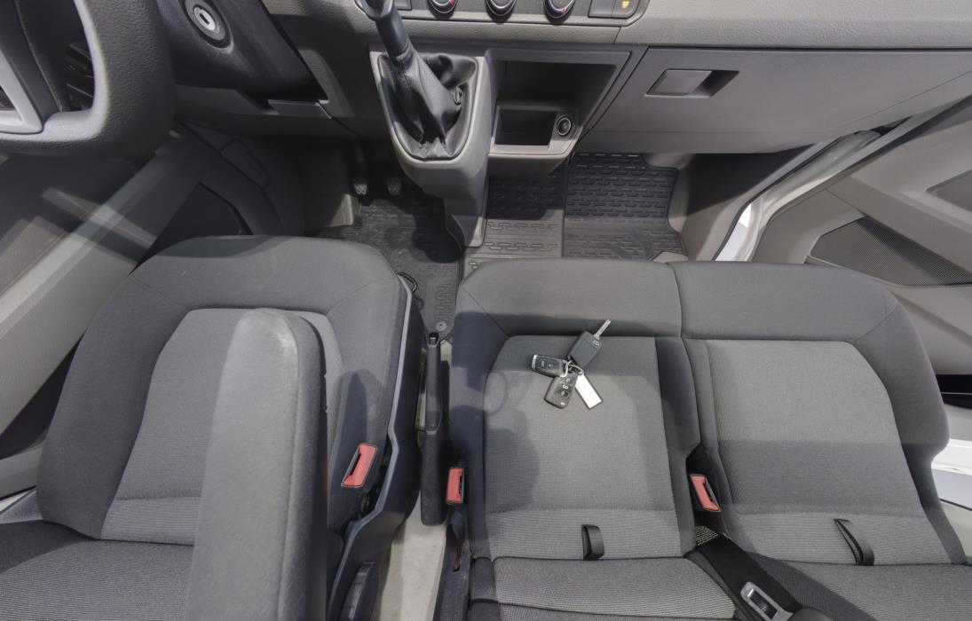 VOLKSWAGEN Crafter 2021