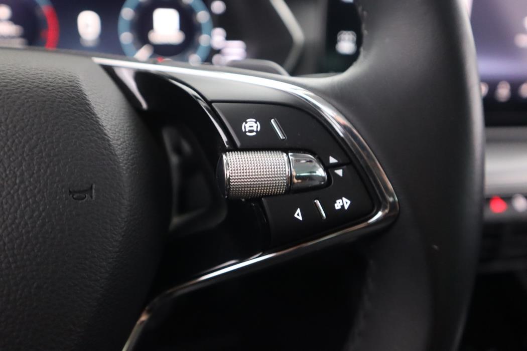 SKODA Octavia 2021