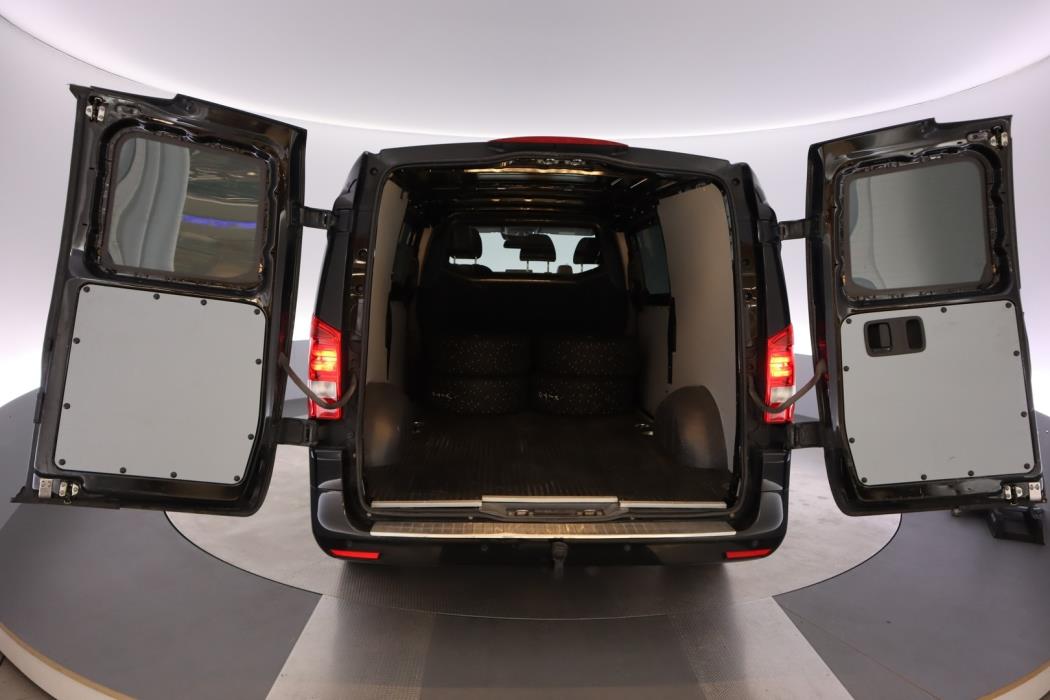 MERCEDES-BENZ Vito 2021