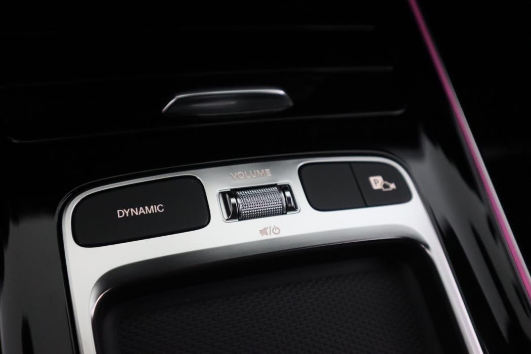 MERCEDES-BENZ EQB 2026