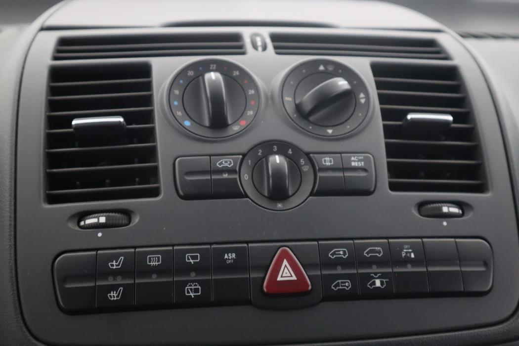 MERCEDES-BENZ Vito 2009