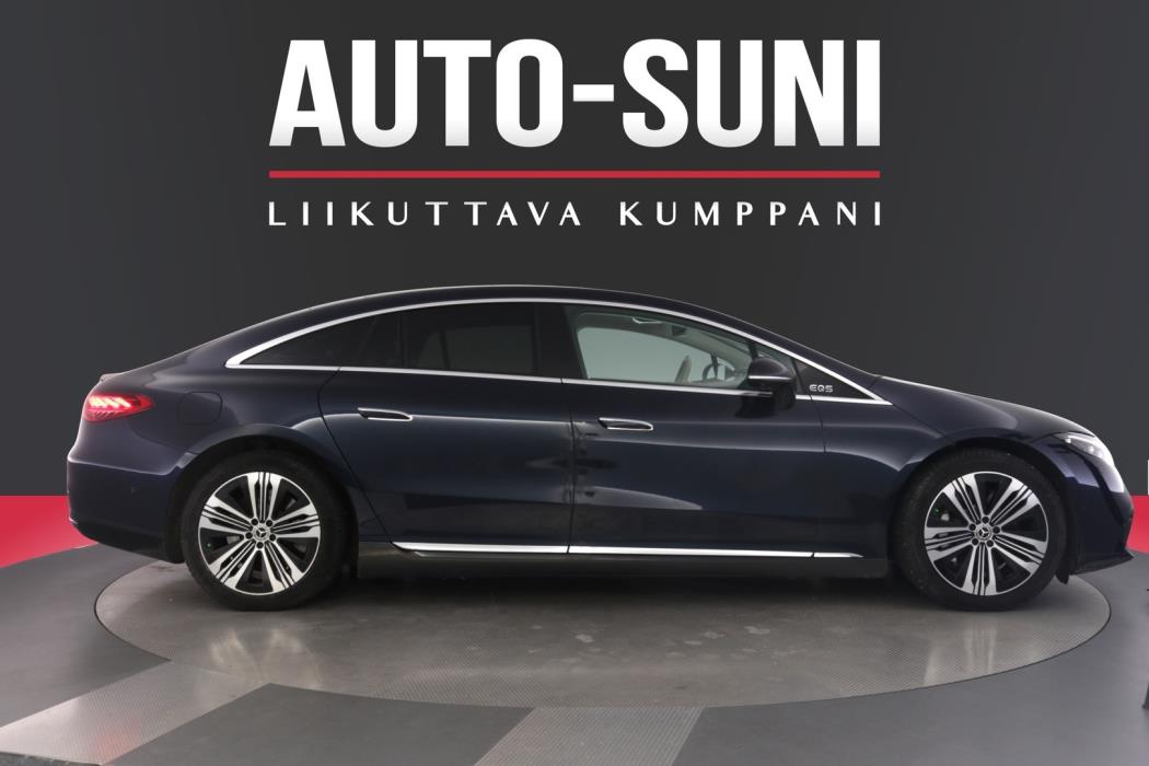 MERCEDES-BENZ EQS 2022