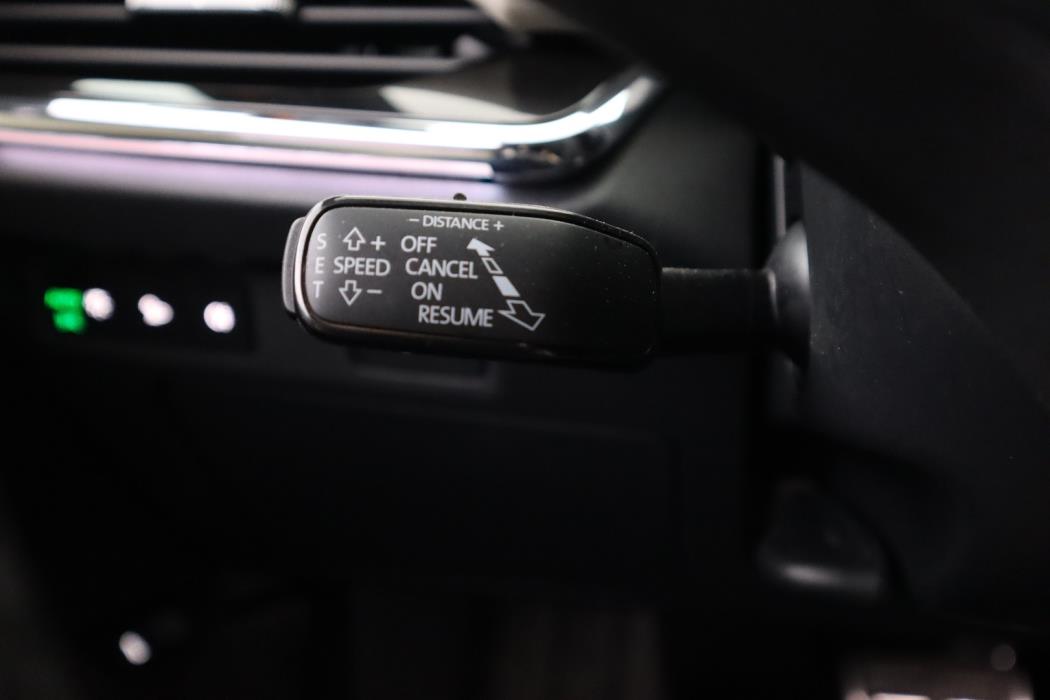 MERCEDES-BENZ EQS 2022