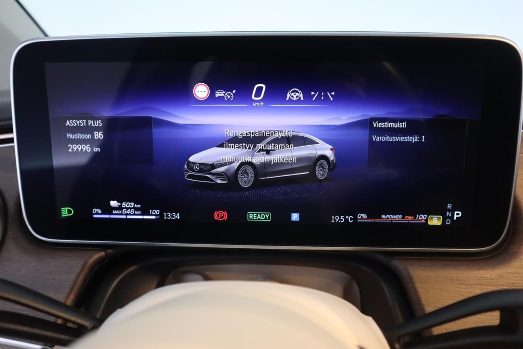 MERCEDES-BENZ EQS 2022