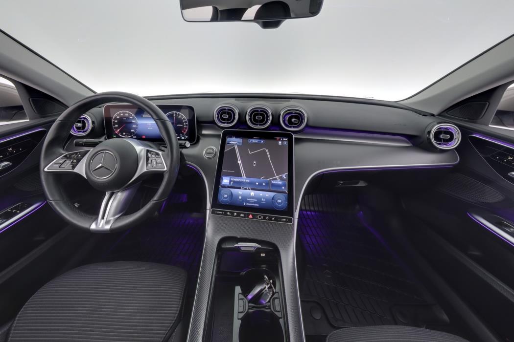 MERCEDES-BENZ C 2023