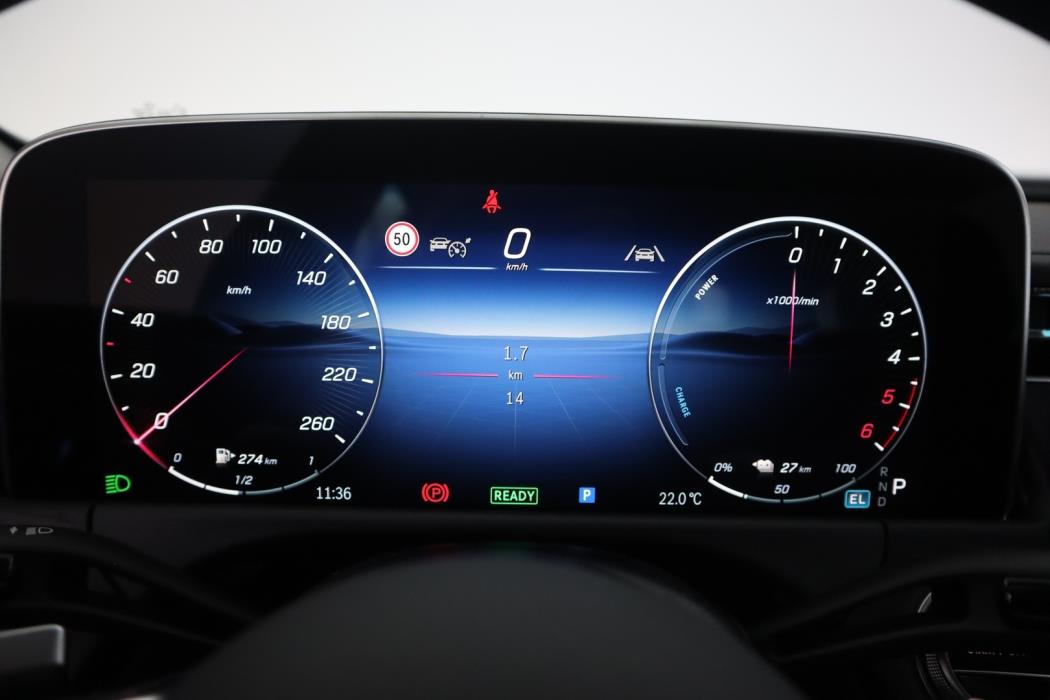MERCEDES-BENZ E 2026