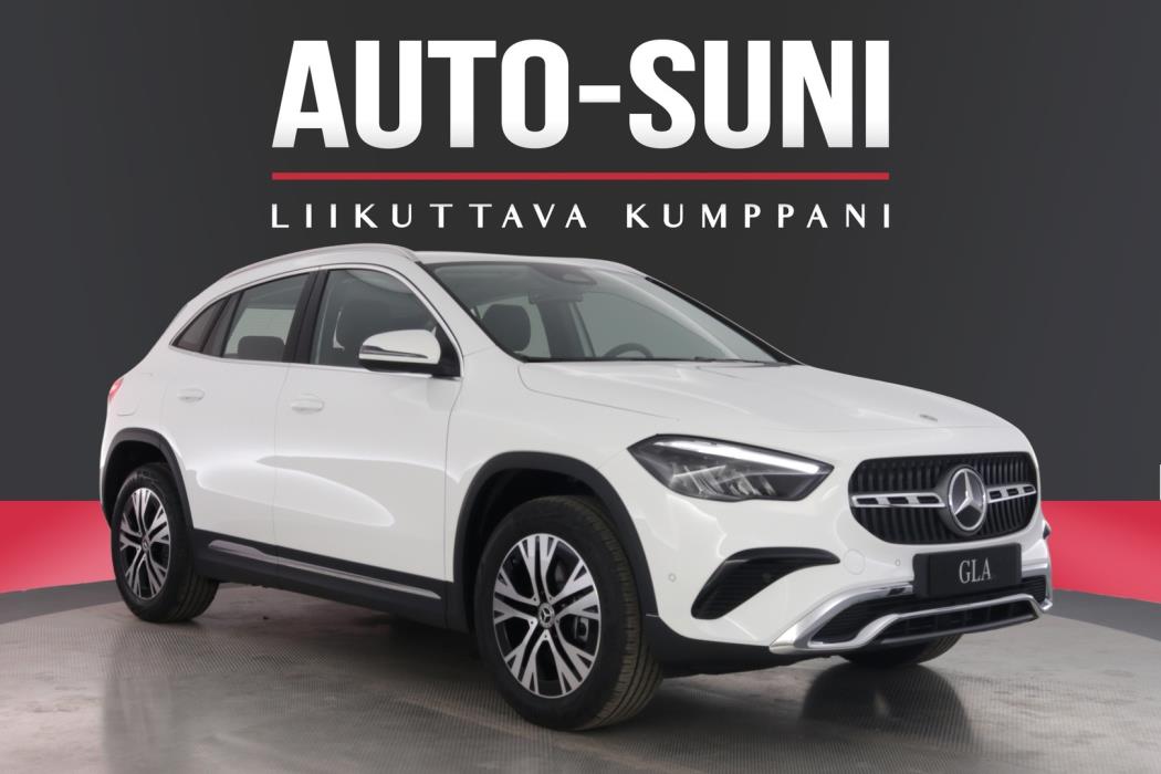 MERCEDES-BENZ GLA 2026