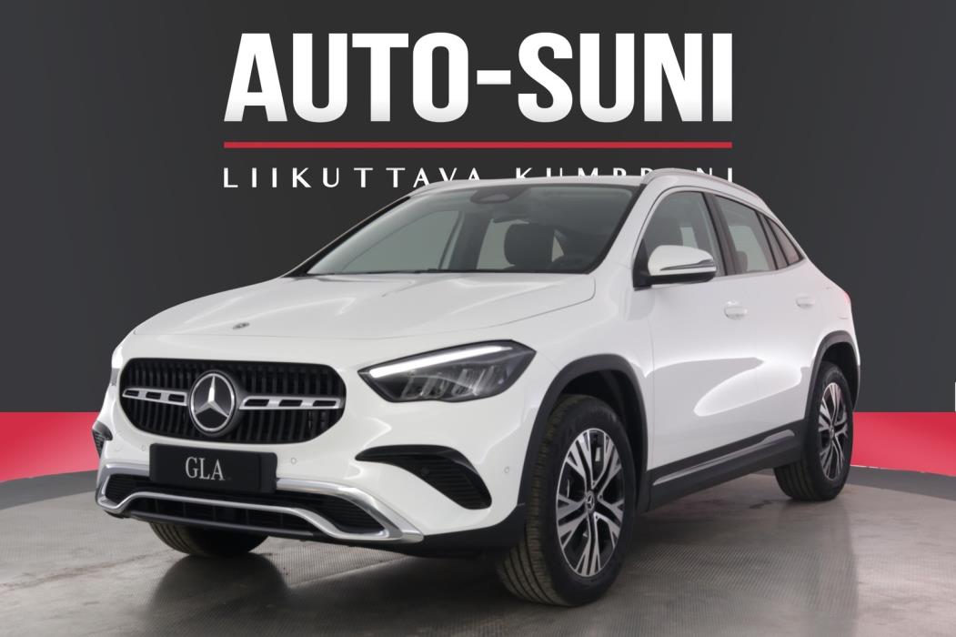MERCEDES-BENZ GLA 2026
