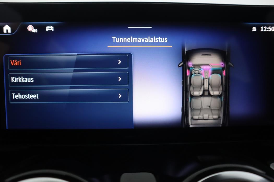MERCEDES-BENZ EQA 2026