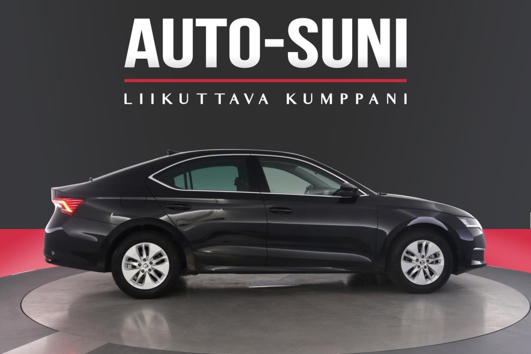 SKODA Octavia 2025