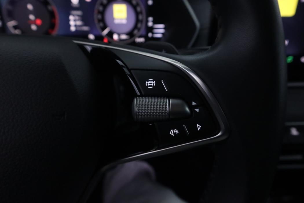 SKODA Octavia 2025