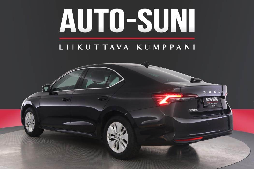 SKODA Octavia 2025