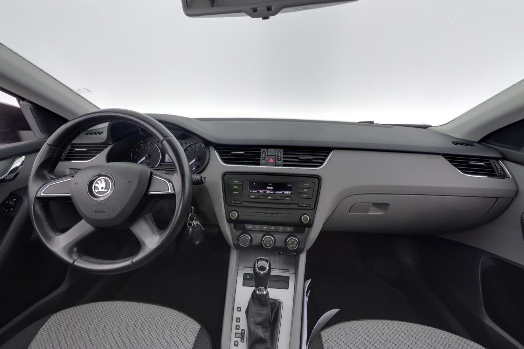 SKODA Octavia 2013