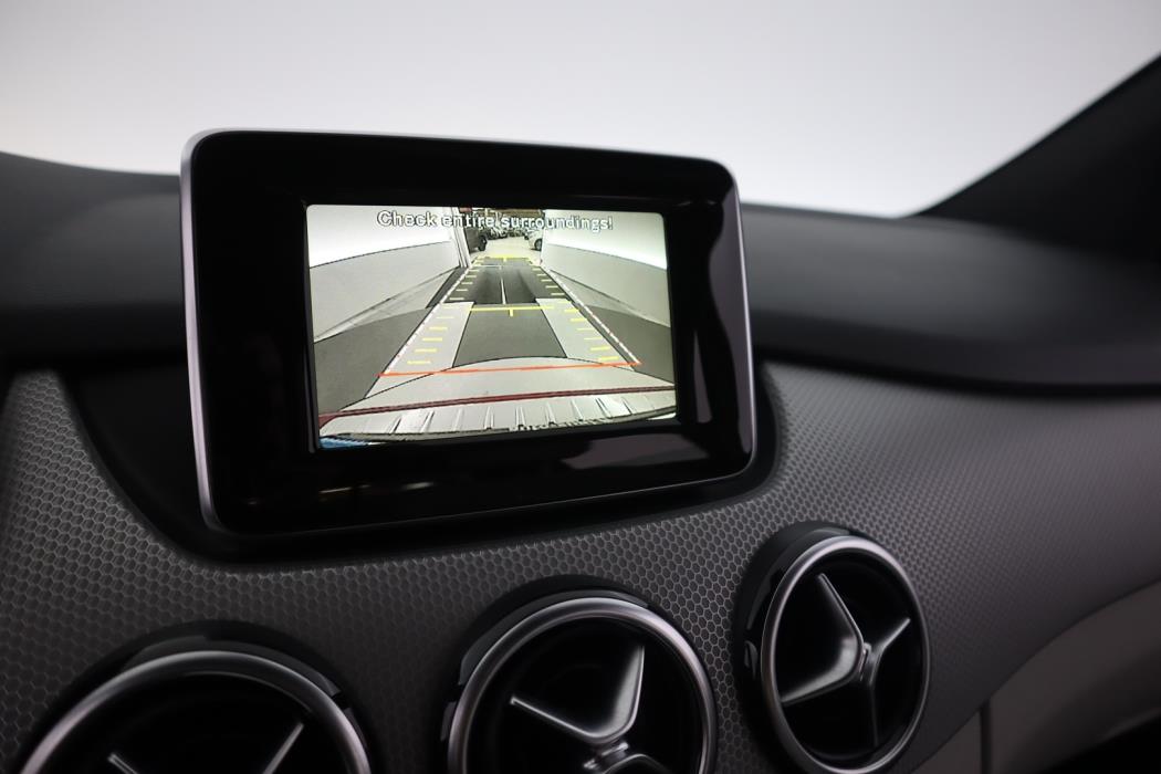 MERCEDES-BENZ B 2014