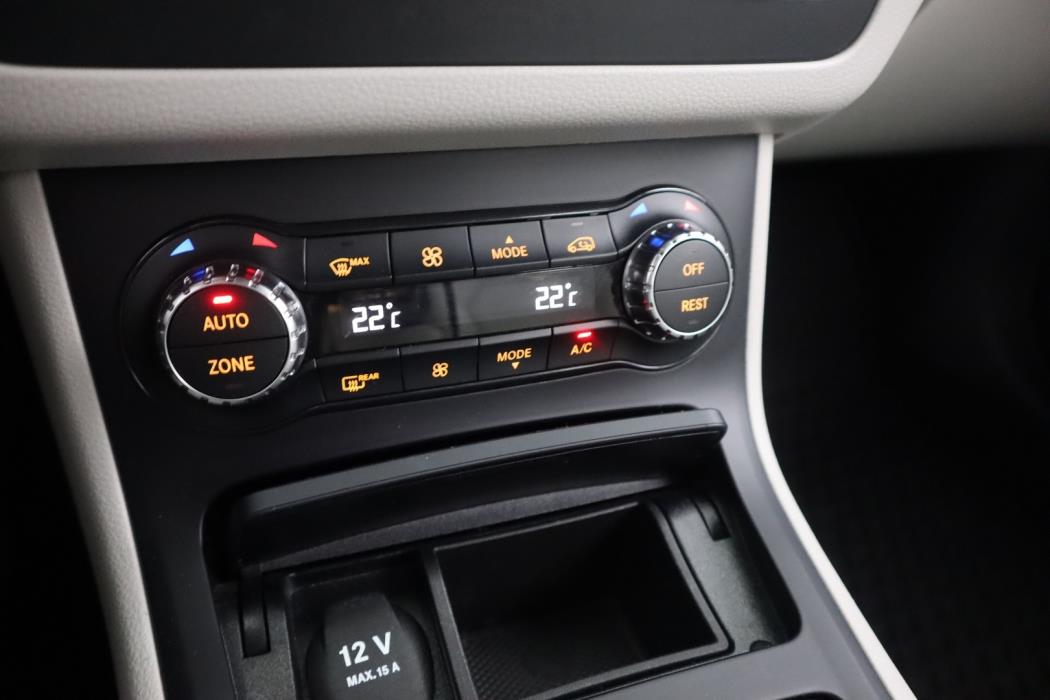 MERCEDES-BENZ B 2014