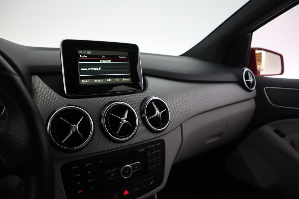 MERCEDES-BENZ B 2014