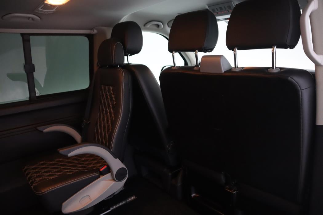 VOLKSWAGEN Caravelle 2018