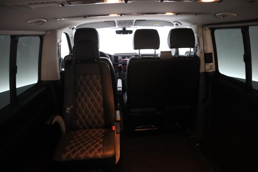 VOLKSWAGEN Caravelle 2018