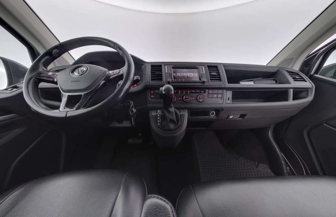 VOLKSWAGEN Caravelle 2018