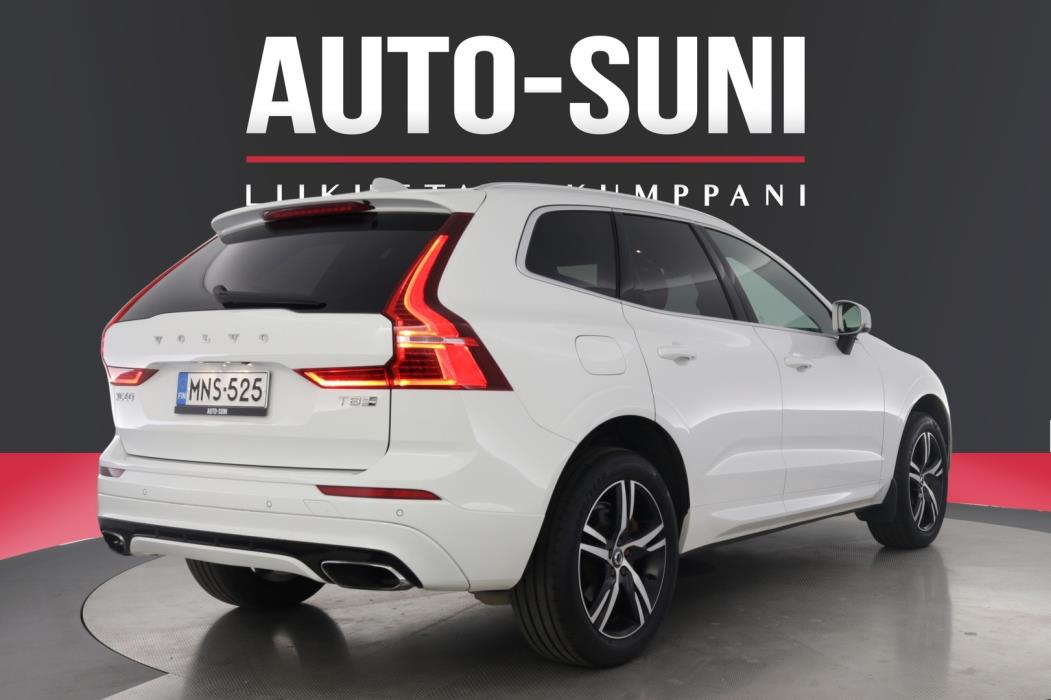 VOLVO XC60 2018