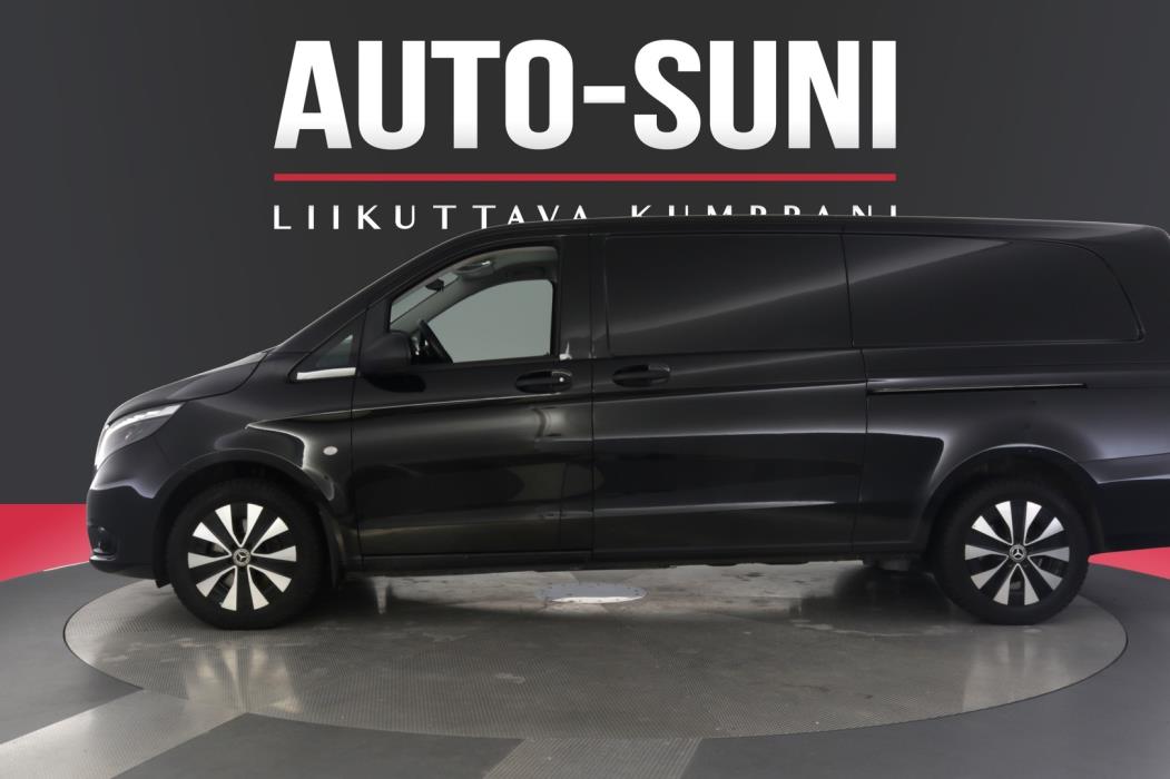 MERCEDES-BENZ Vito 2023