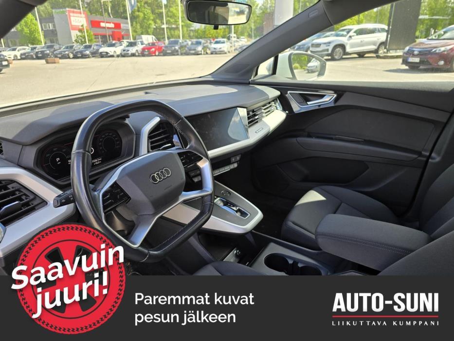 AUDI Q4 e-tron 2023