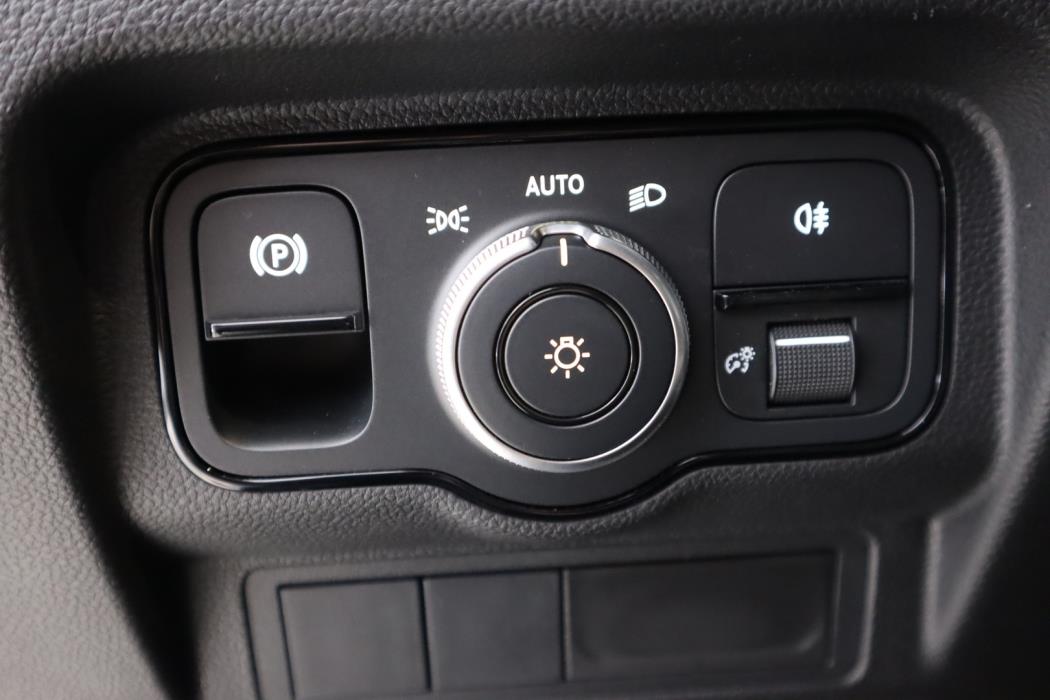 MERCEDES-BENZ Citan 2024