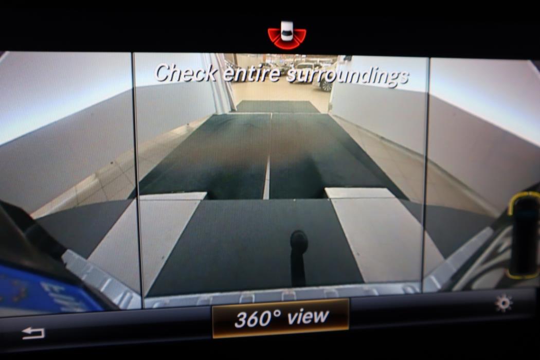 MERCEDES-BENZ V 2020