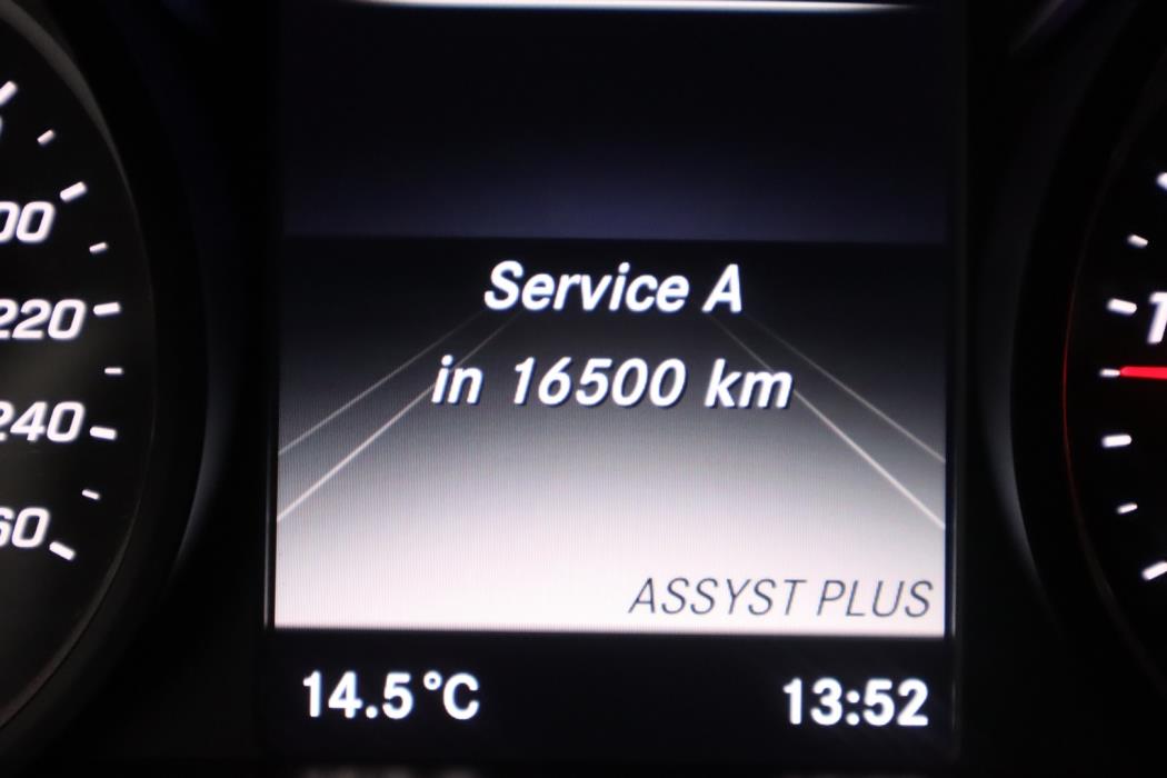 MERCEDES-BENZ V 2020