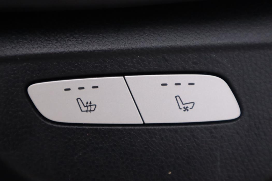 MERCEDES-BENZ V 2020