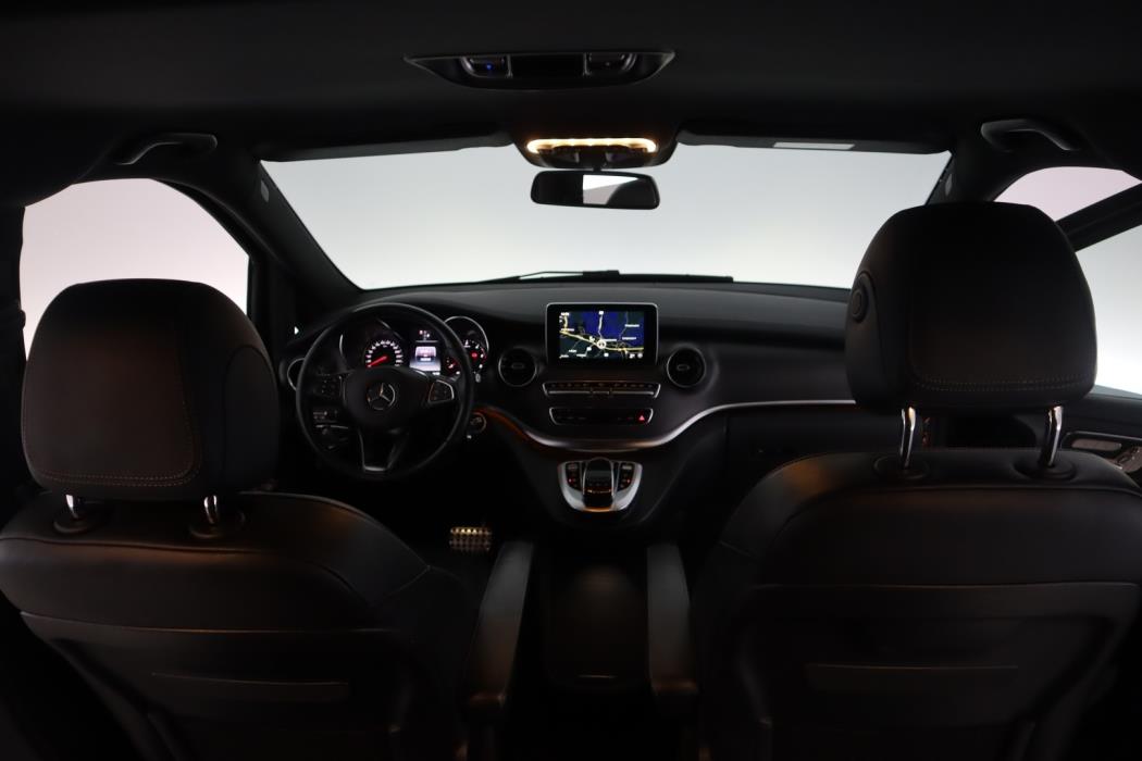 MERCEDES-BENZ V 2020