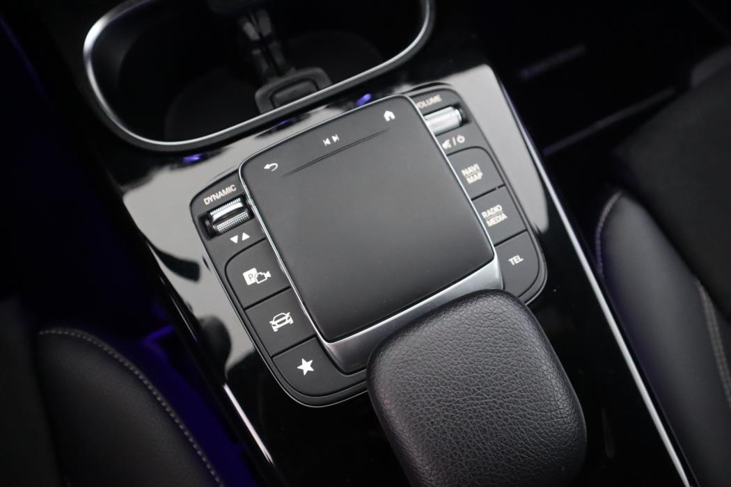 MERCEDES-BENZ CLA 2020