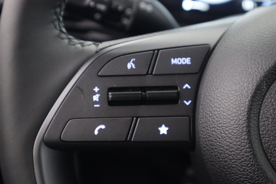 HYUNDAI i20 Hatchback 2025