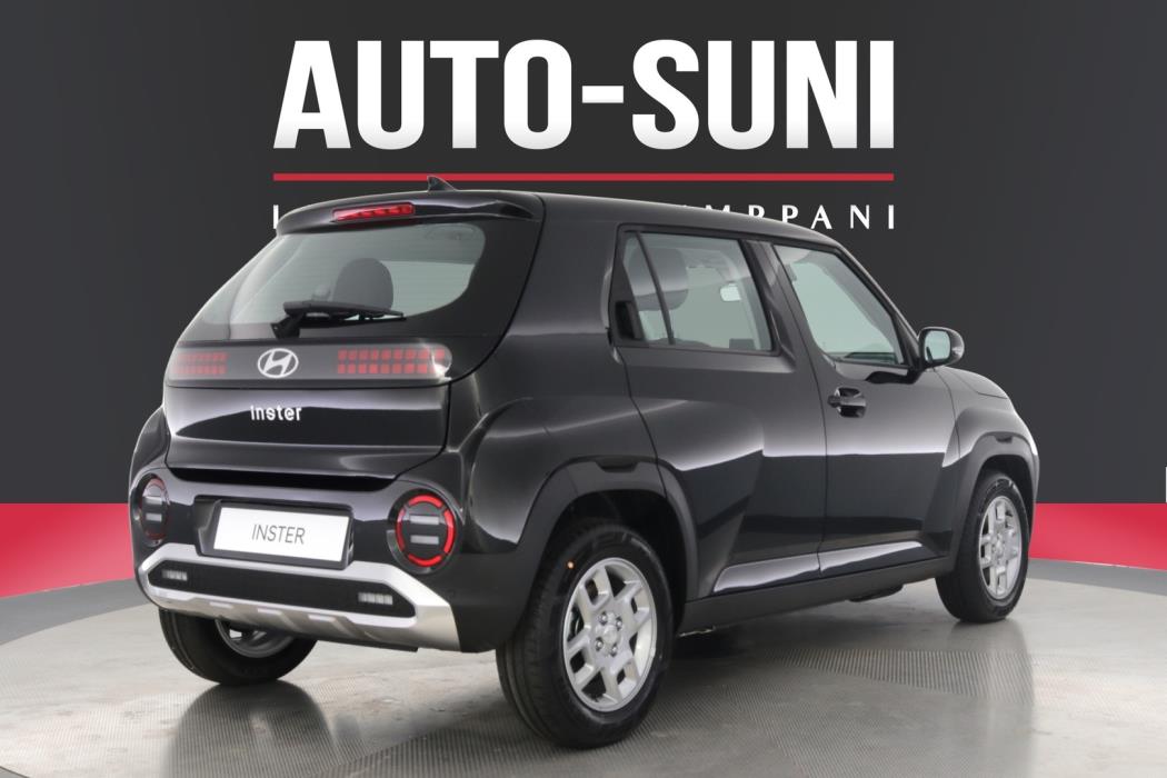 HYUNDAI INSTER 2025